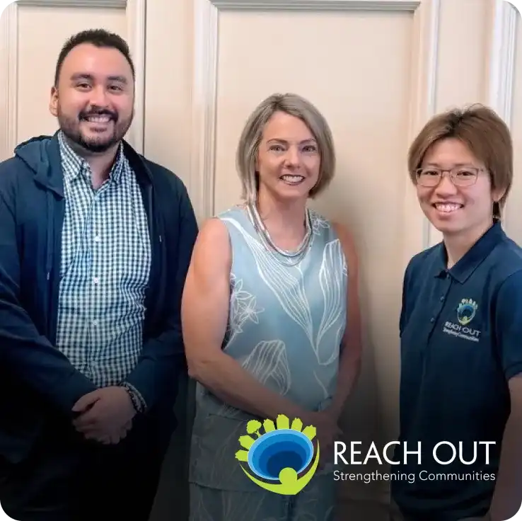 Sage Expense Management's customer Reach Out logo